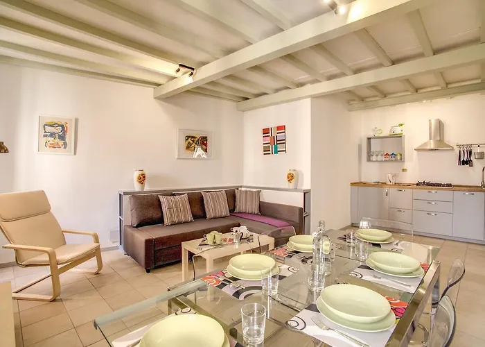 Three Bedroom Campo Dei Fiori